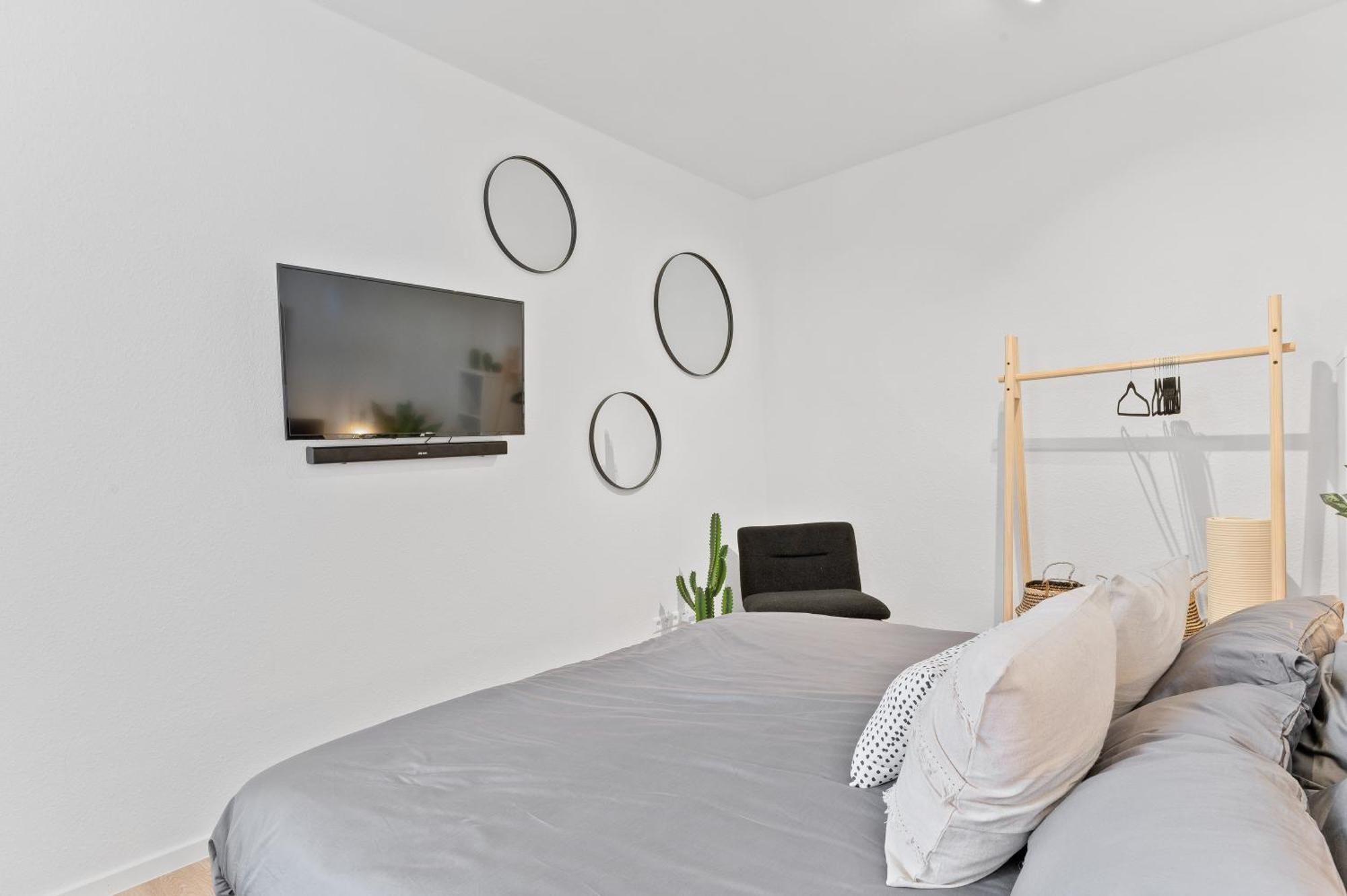 Helle Zentrumsnahe Familienfreundliche Ferienwohnung Fellbach Exteriér fotografie